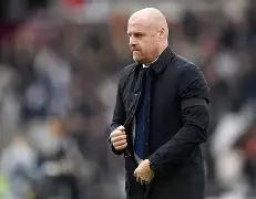 关于利物浦击败埃弗顿，提升领先优势的信息